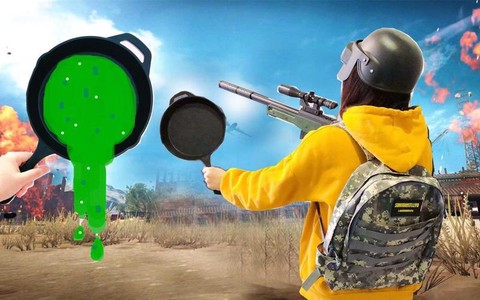 绝地求生怎么拿锅挡脸[图2]